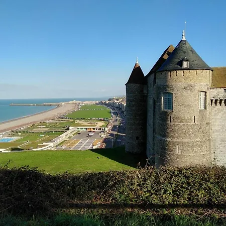 Maison Atypique Pecheur Dieppe 6 Personnes Et Bebe Proche Bord De Mer Exterior photo