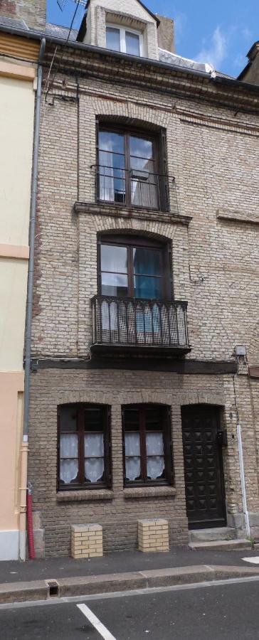 Hébergement de vacances Maison Atypique Pêcheur 6 Personnes Et Bébé Proche Bord De