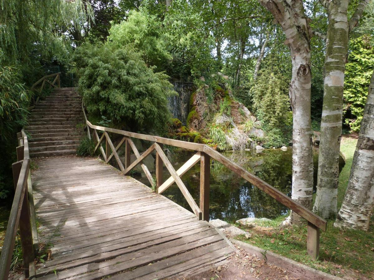 Maison Atypique Pêcheur 6 Personnes Et Bébé Proche Bord De *